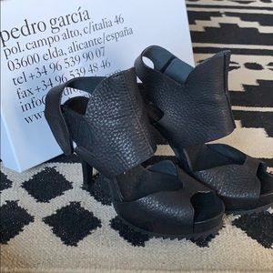 LIKE NEW Pedro Garcia Pansy, size 38.5